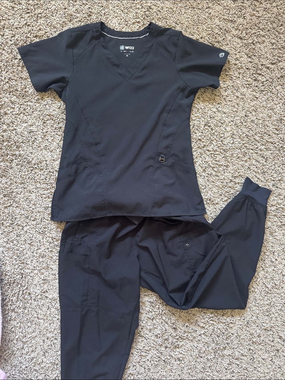 Black wonderwink V-neck Scrub Set Top & Jogger Pants